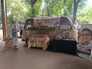 Food Truck Surprise: Anies Baswedan Was Moved by It
